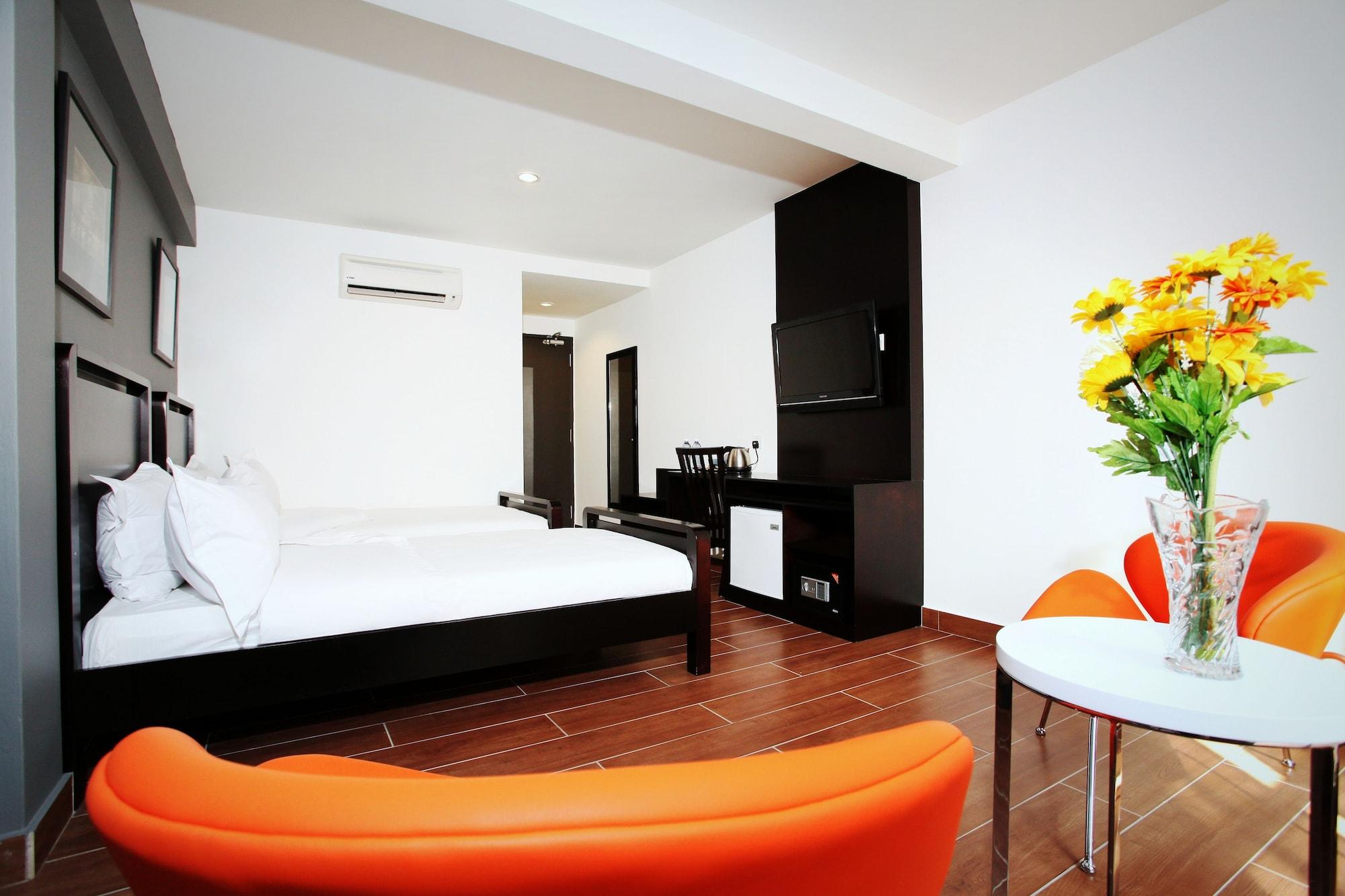 Hotel O Crossroads Hotel Kuala Lumpur Exterior foto
